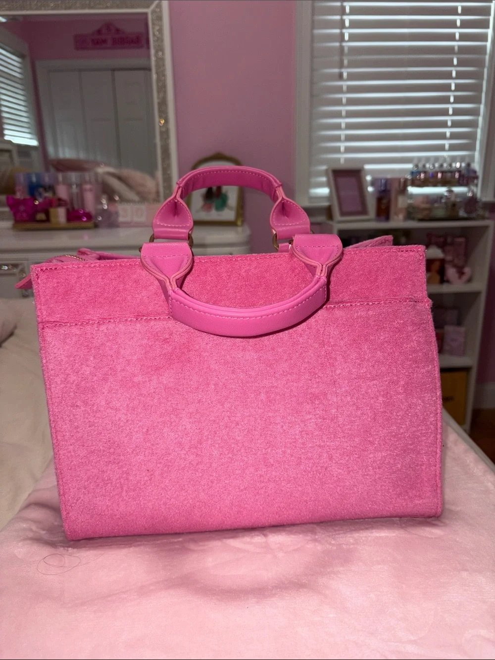 Juicy Couture bag - Picture 2 of 3